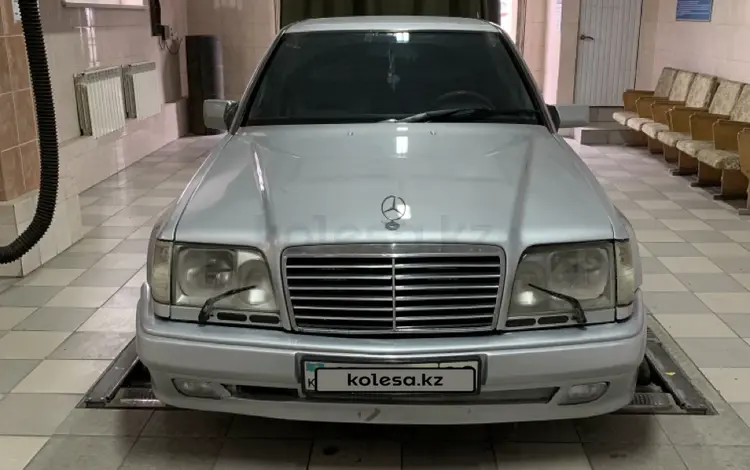 Mercedes-Benz E 280 1995 года за 1 800 000 тг. в Тараз