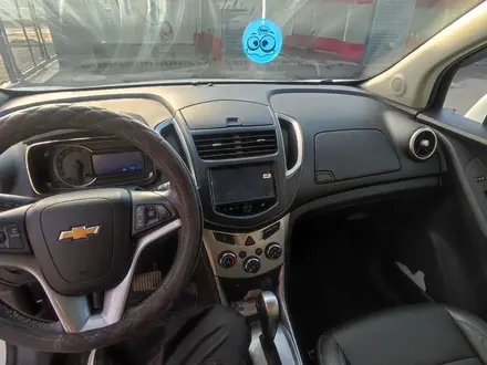 Chevrolet Tracker 2015 года за 6 300 000 тг. в Павлодар – фото 7