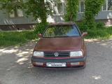 Volkswagen Vento 1993 года за 900 000 тг. в Тараз