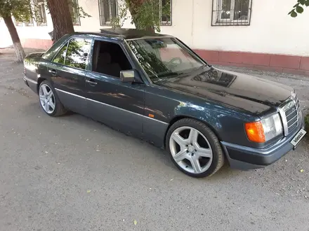 Mercedes-Benz E 200 1992 года за 2 500 000 тг. в Тараз – фото 7