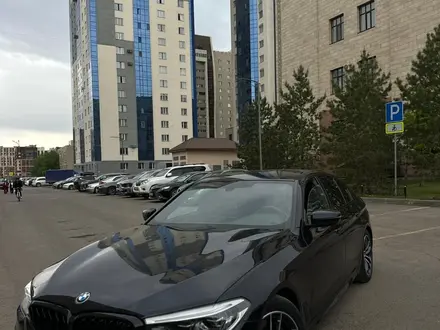 BMW 530 2020 года за 19 500 000 тг. в Астана