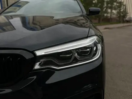 BMW 530 2020 года за 19 500 000 тг. в Астана – фото 13