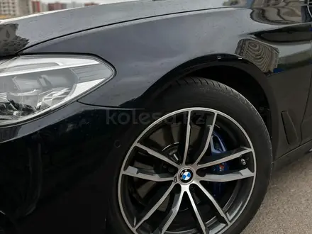 BMW 530 2020 года за 19 500 000 тг. в Астана – фото 14