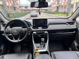 Toyota RAV4 2020 года за 15 700 000 тг. в Алматы – фото 2