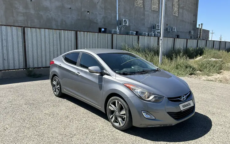 Hyundai Elantra 2013 годаfor4 200 000 тг. в Атырау