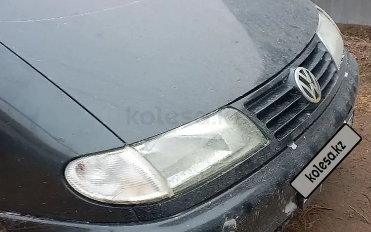 Volkswagen Sharan 1999 годаfor900 000 тг. в Уральск