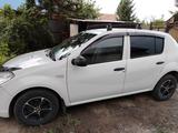 Renault Sandero 2014 годаүшін3 500 000 тг. в Усть-Каменогорск