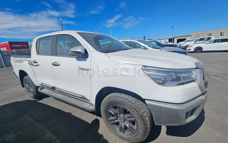 Toyota Hilux 2024 года за 20 400 000 тг. в Актау