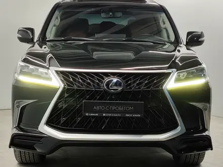 Lexus LX 570 2019 года за 39 000 000 тг. в Алматы – фото 2