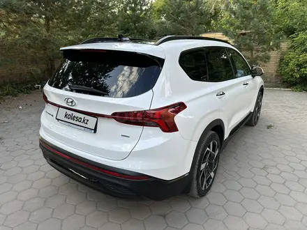 Hyundai Santa Fe 2022 года за 17 700 000 тг. в Караганда – фото 17