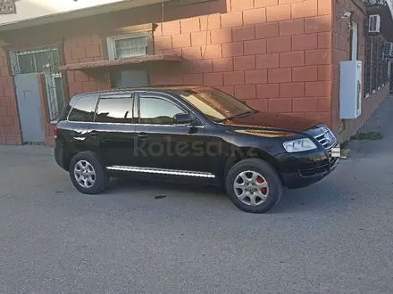 Volkswagen Touareg 2007 года за 6 700 000 тг. в Костанай