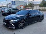 Toyota Camry 2018 годаүшін15 000 000 тг. в Актобе