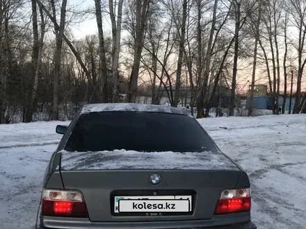 BMW 318 1991 года за 1 300 000 тг. в Павлодар – фото 3