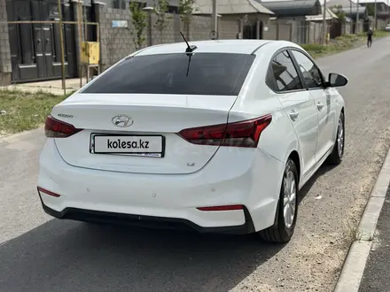 Hyundai Accent 2018 года за 5 950 000 тг. в Шымкент – фото 8