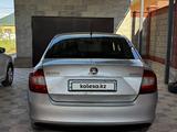 Skoda Rapid 2013 годаүшін2 800 000 тг. в Кызылорда – фото 2
