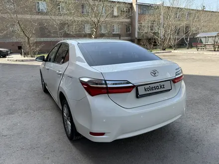 Toyota Corolla 2018 года за 8 800 000 тг. в Астана – фото 4