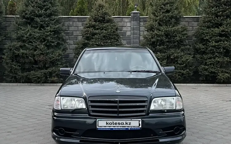 Mercedes-Benz C 240 1998 годаүшін2 100 000 тг. в Алматы