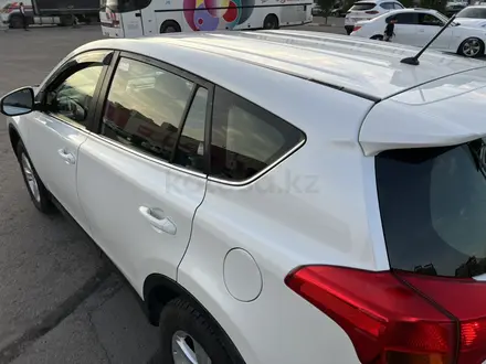 Toyota RAV4 2014 года за 8 400 000 тг. в Астана – фото 9