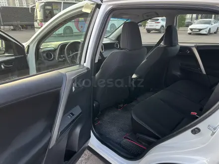 Toyota RAV4 2014 года за 8 400 000 тг. в Астана – фото 21