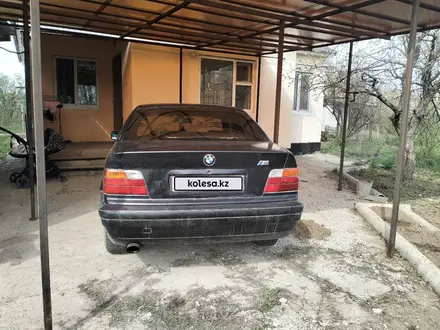BMW 320 1992 года за 1 000 000 тг. в Уральск – фото 3