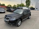 Volkswagen Touareg 2009 года за 7 800 000 тг. в Астана – фото 5
