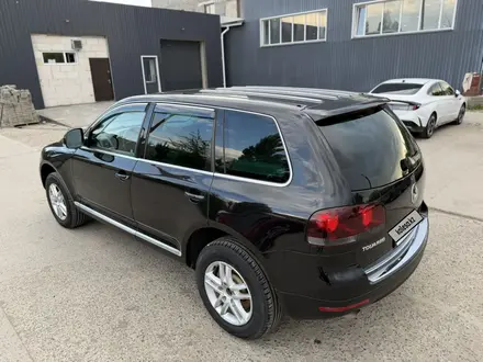 Volkswagen Touareg 2009 года за 7 800 000 тг. в Астана – фото 6