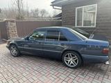 Mercedes-Benz E 220 1993 года за 2 400 000 тг. в Алматы – фото 5