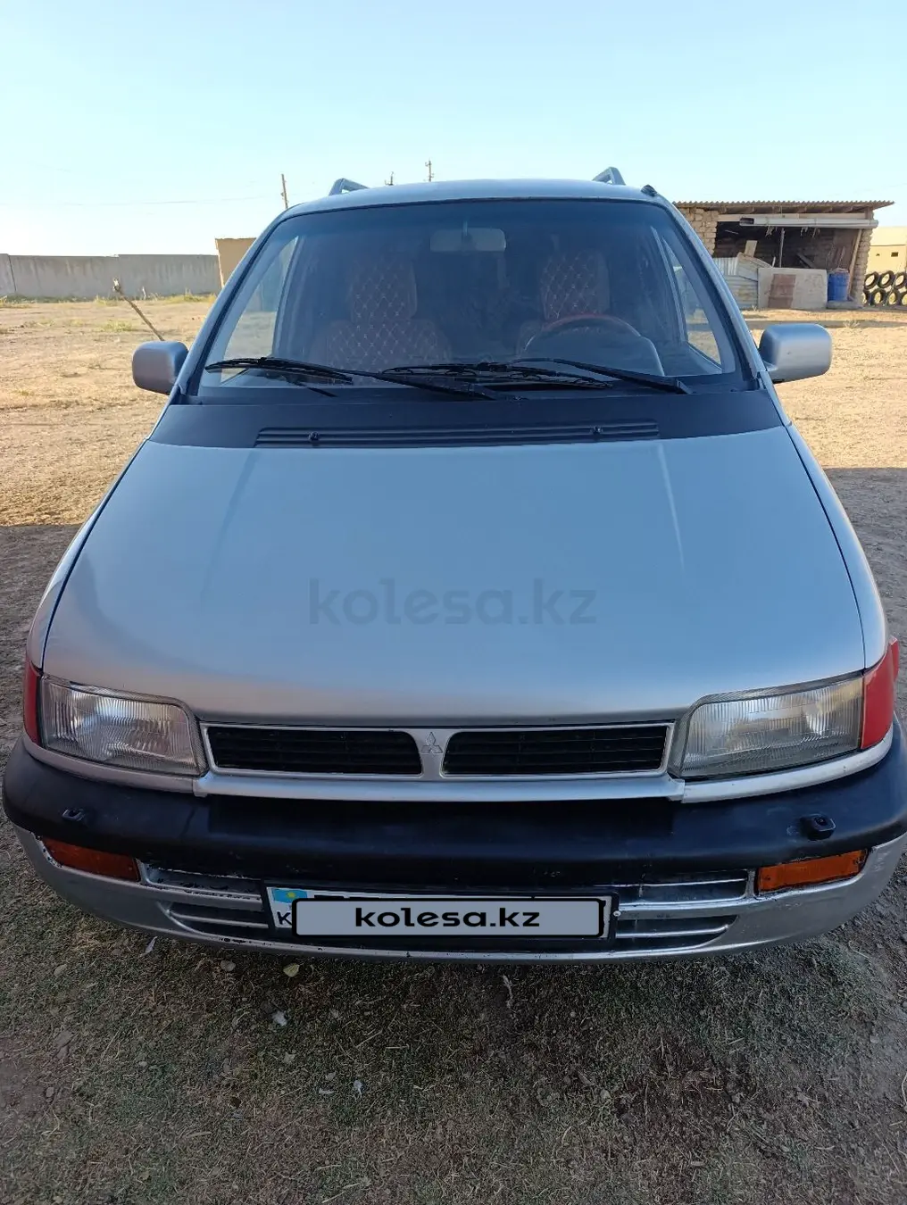 Mitsubishi Space Wagon, 1992