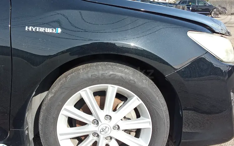 Крыло правое Toyota Camry XV50 за 55 000 тг. в Усть-Каменогорск