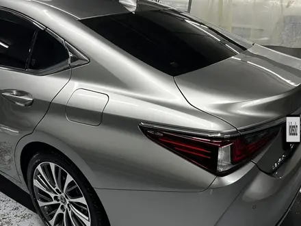 Lexus ES 250 2021 года за 20 000 000 тг. в Астана – фото 3