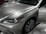 Lexus ES 250 2021 года за 20 000 000 тг. в Астана – фото 2