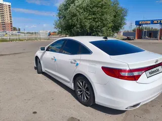 Hyundai Grandeur, 2012