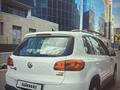 Volkswagen Tiguan 2016 года за 7 500 000 тг. в Астана – фото 2