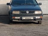 Volkswagen Vento 1992 года за 800 000 тг. в Шымкент