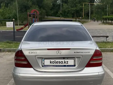 Mercedes-Benz C 200 2000 года за 2 800 000 тг. в Алматы – фото 4