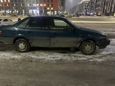 Volkswagen Passat 1992 года за 600 000 тг. в Астана – фото 2