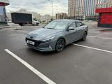 Hyundai Elantra 2021 года за 9 500 000 тг. в Астана – фото 2