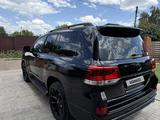 Toyota Land Cruiser 2008 года за 16 100 000 тг. в Уральск – фото 2