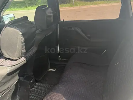 Volkswagen Passat 1995 года за 2 000 000 тг. в Павлодар – фото 9