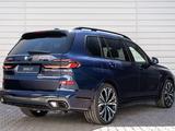 BMW X7 XDrive 40i 2025 года за 91 116 734 тг. в Шымкент – фото 3