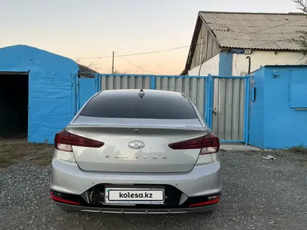 Hyundai Elantra 2020 года за 8 300 000 тг. в Семей – фото 6