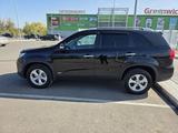 Kia Sorento 2014 годаfor8 000 000 тг. в Караганда – фото 2