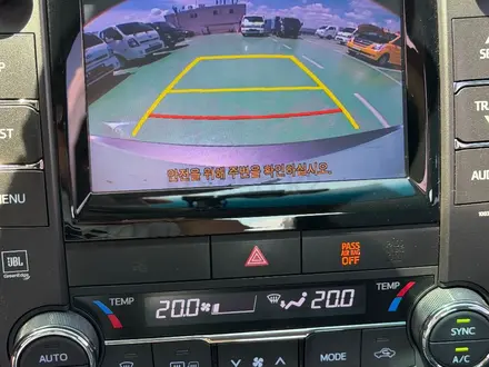 Toyota Camry 2016 года за 10 150 000 тг. в Караганда – фото 18