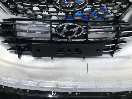 Hyundai sonata передний решетка Хундай соната за 500 тг. в Астана