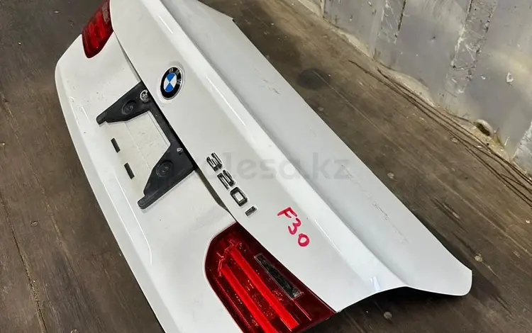 Крышка багажника bmw F30 за 130 000 тг. в Караганда