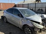 Hyundai Accent 2013 года за 2 000 200 тг. в Атырау – фото 2