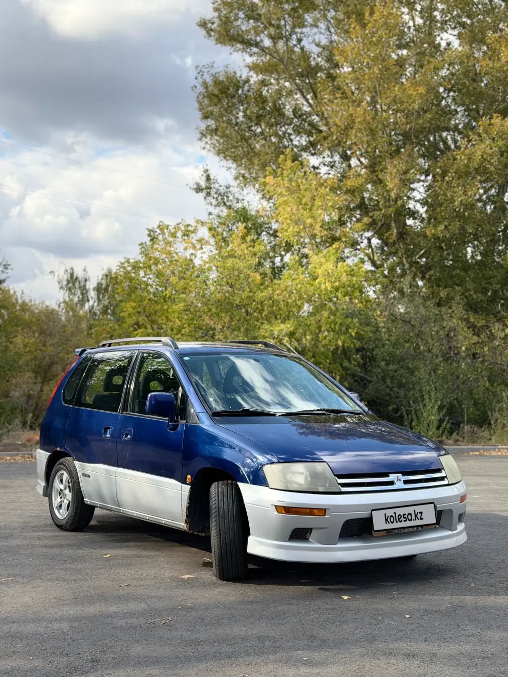 Mitsubishi Space Runner, 1999