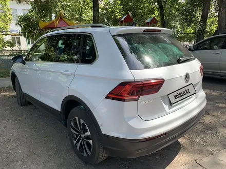 Volkswagen Tiguan 2019 года за 10 500 000 тг. в Алматы – фото 9