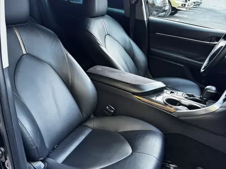 Toyota Camry 2019 года за 12 500 000 тг. в Караганда – фото 10