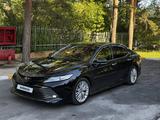 Toyota Camry 2019 годаүшін12 500 000 тг. в Караганда